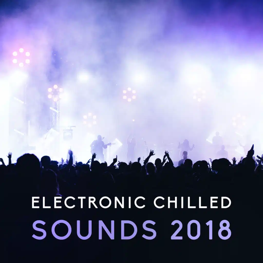 Happy People in the Club (Vocal)