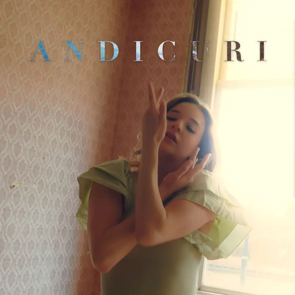 Andicuri (Acoustic) [feat. Izaline Calister]