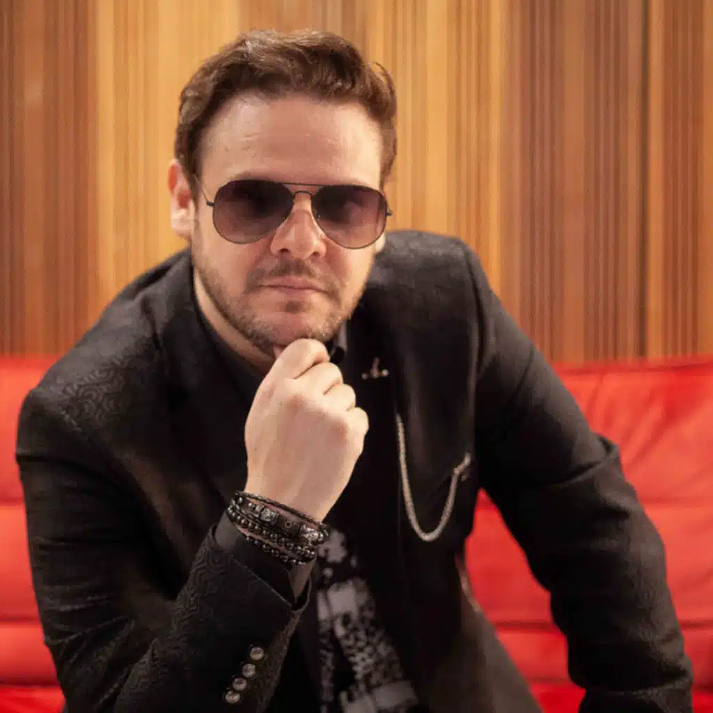 Pra Todo Mundo Ouvir