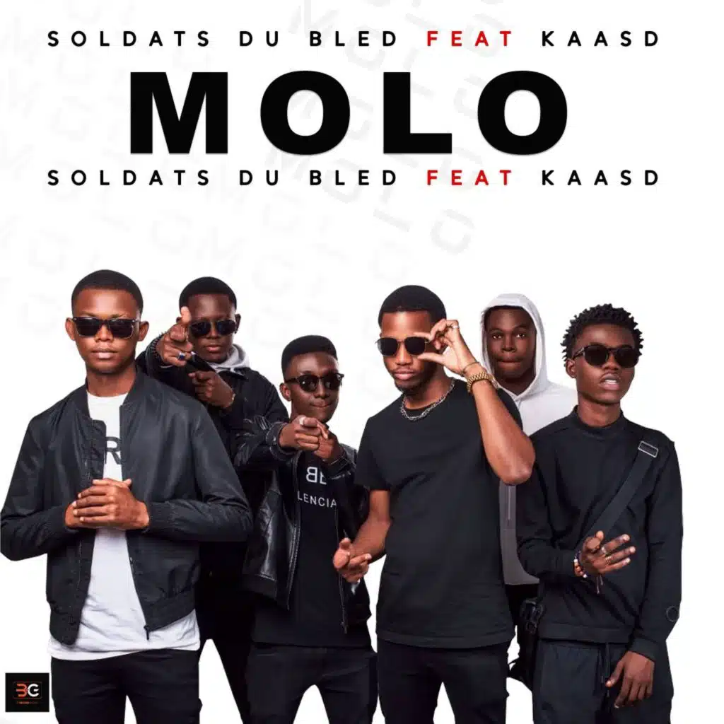 Molo (feat. Kaasd)