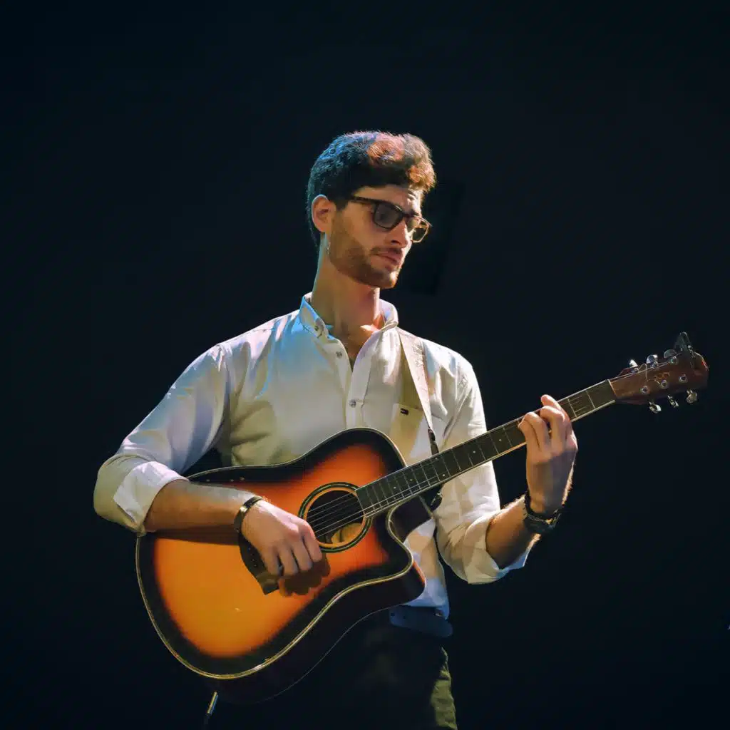 كام سؤال - Counting Stars