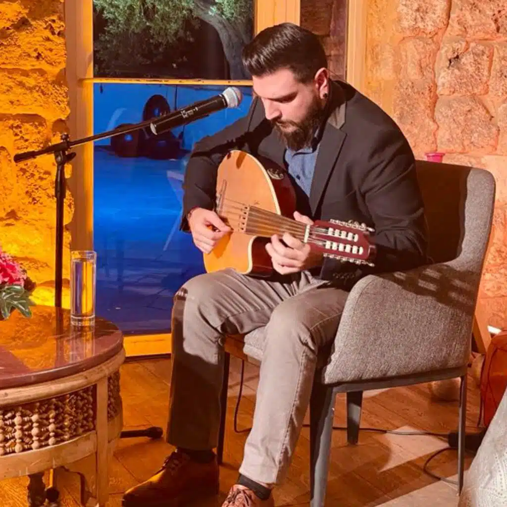 كوكتيل ‏أغاني ‏حزينة ‏- ‏كنت ‏شوفك ‏- ‏حايرة