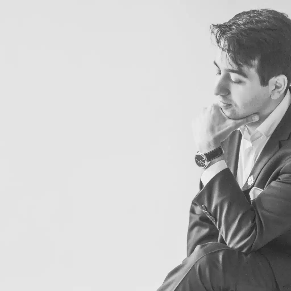 III. Rondo. Allegretto moderato – Prestissimo