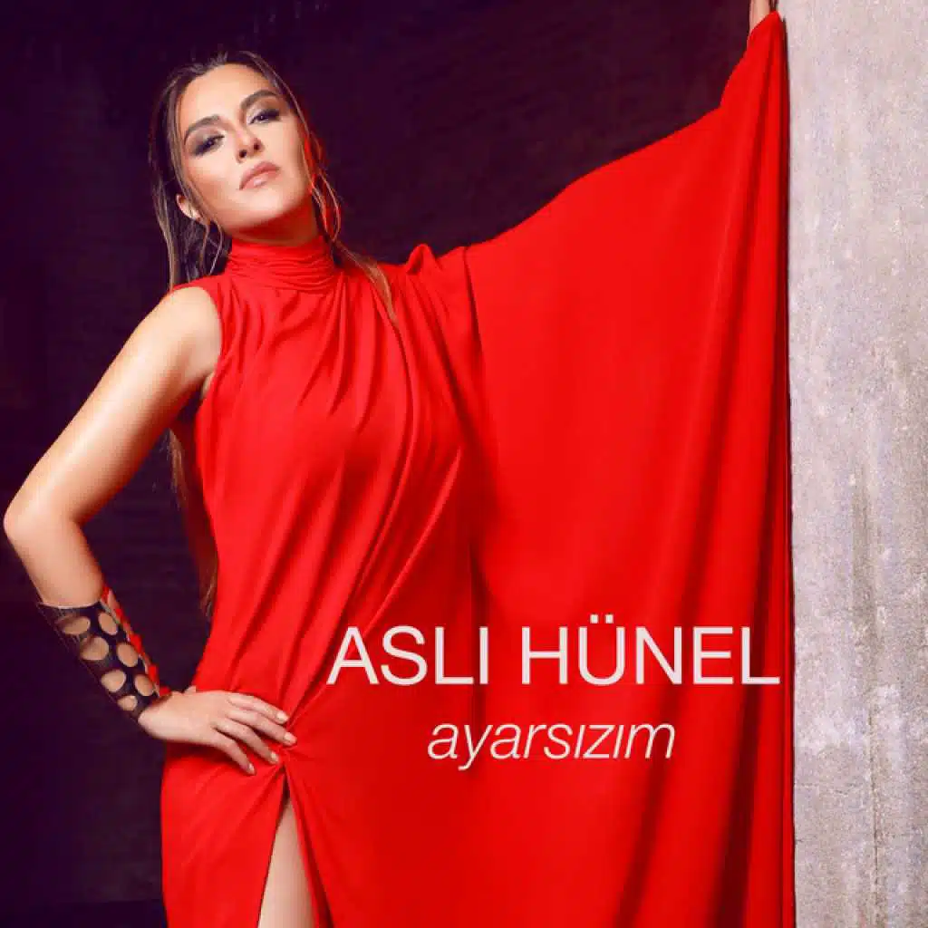 Aslı Hünel