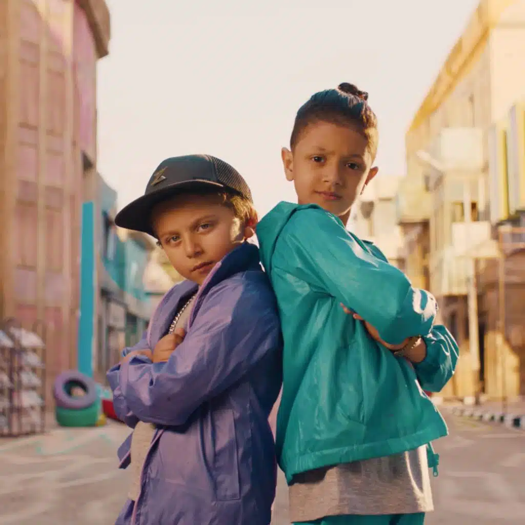 امور (feat. Zago)