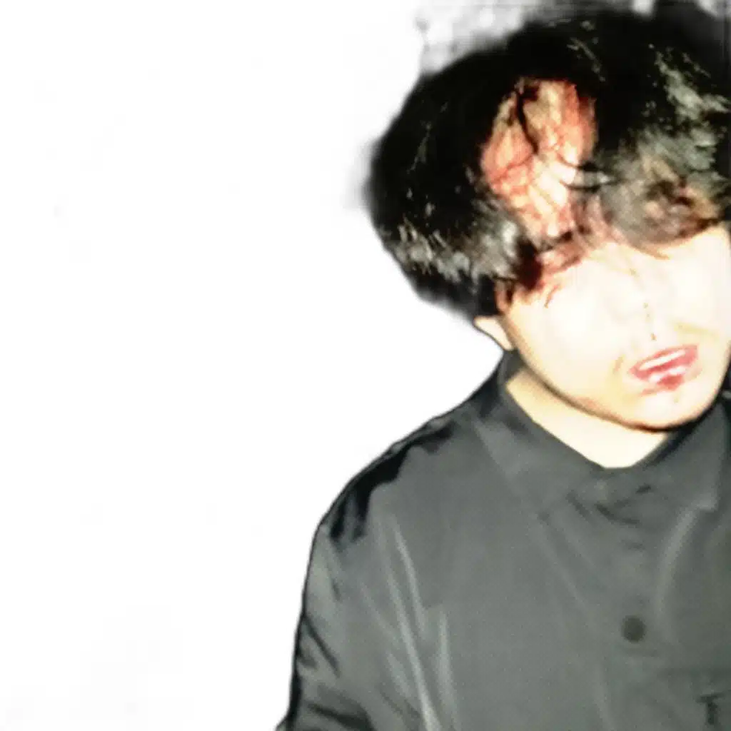 SELAMA-NYA : AMBIVALENT