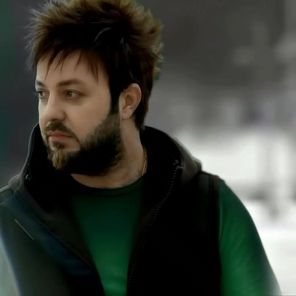 والله عجيبة