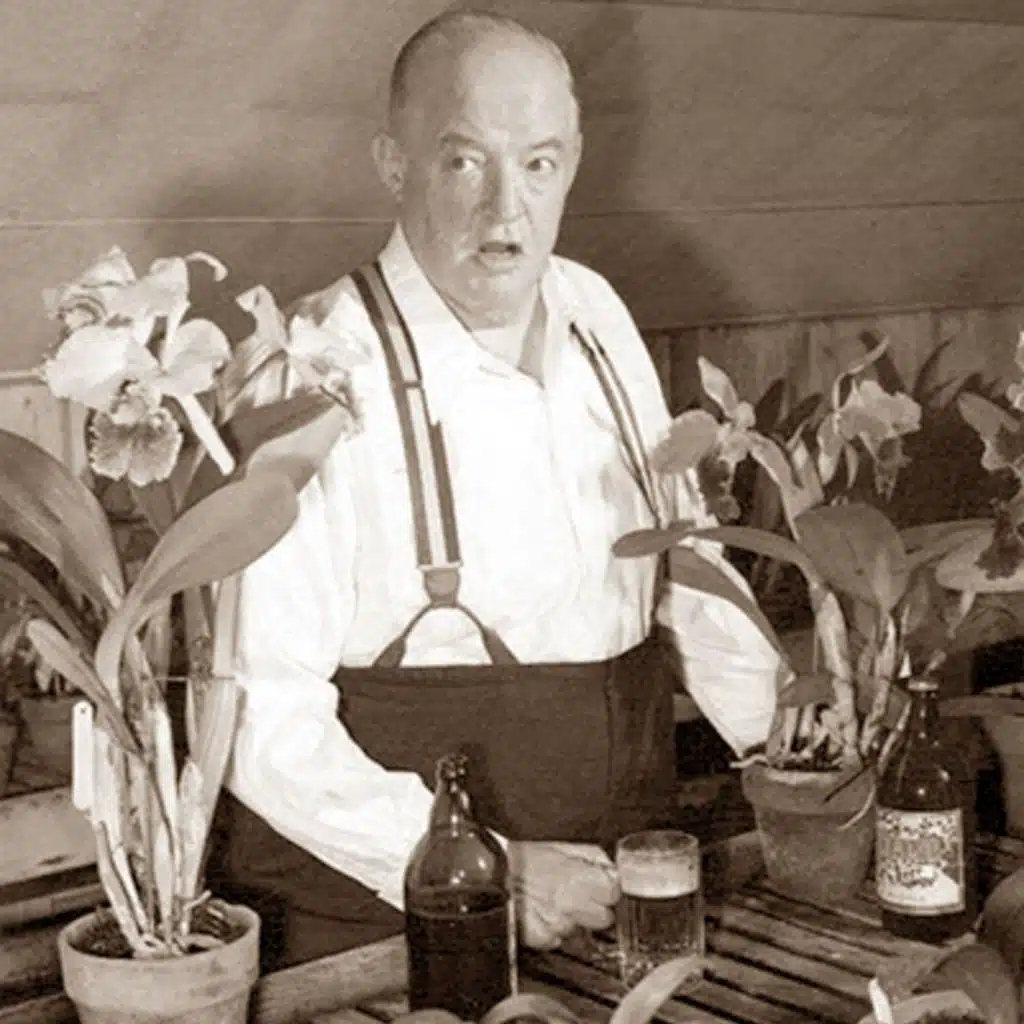 Classic Radio Theater for December 22, 2021 Hour 1 - The Case of the Slaughtered Santas