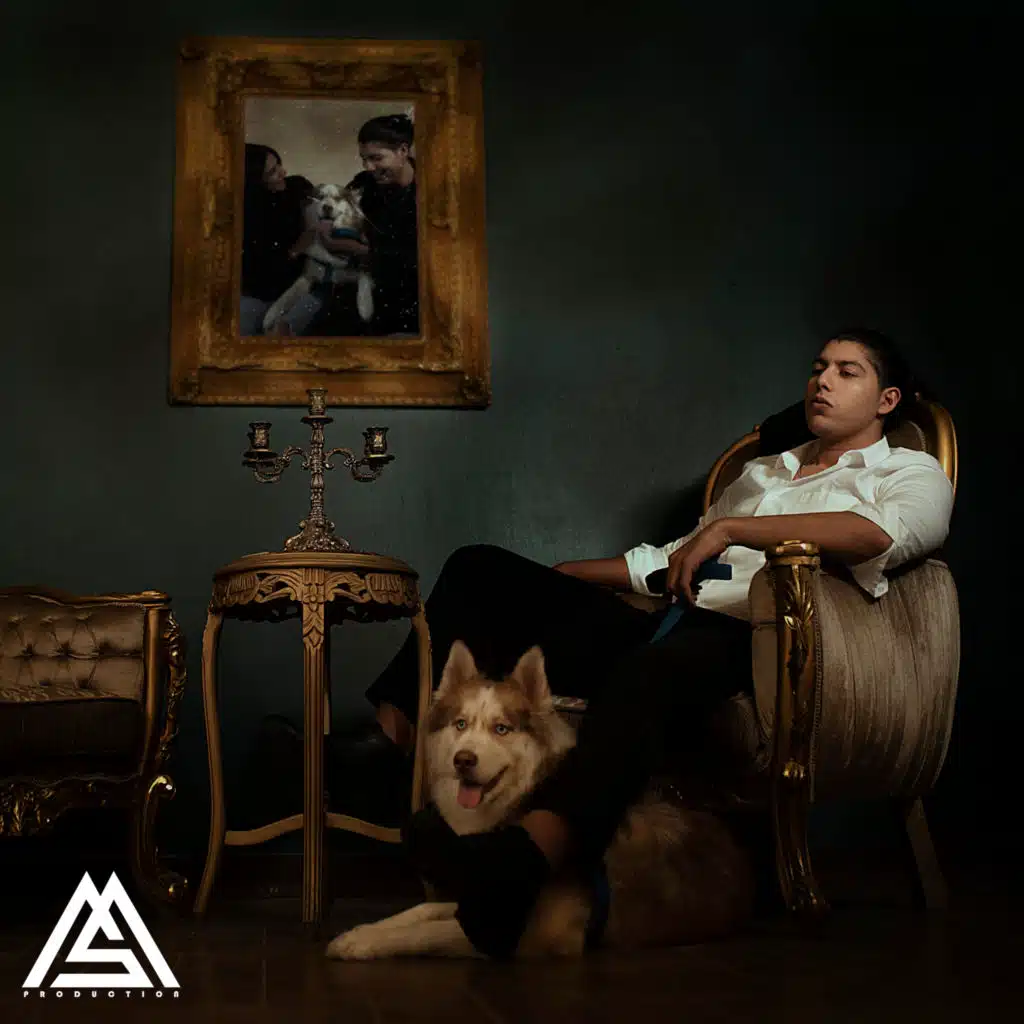 محتاج لوجودك