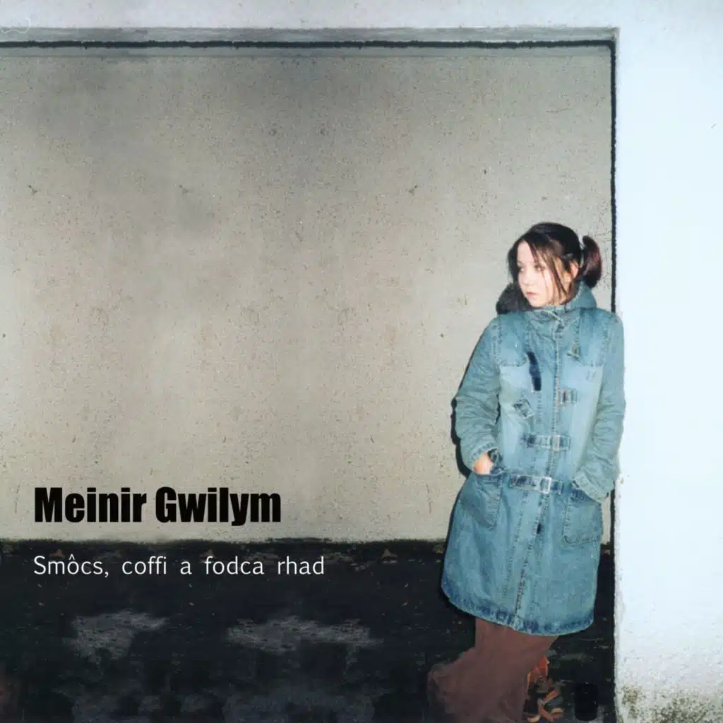 Smôcs, Coffi A Fodca Rhad