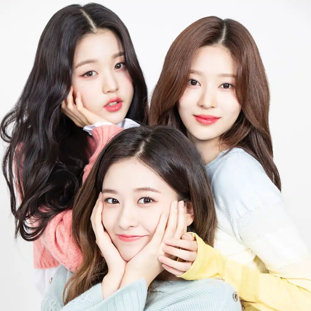 IZ*ONE bất ngờ được so sánh với SNSD về tam giác visual, Wonyoung liệu có cửa kế ngôi Yoona?