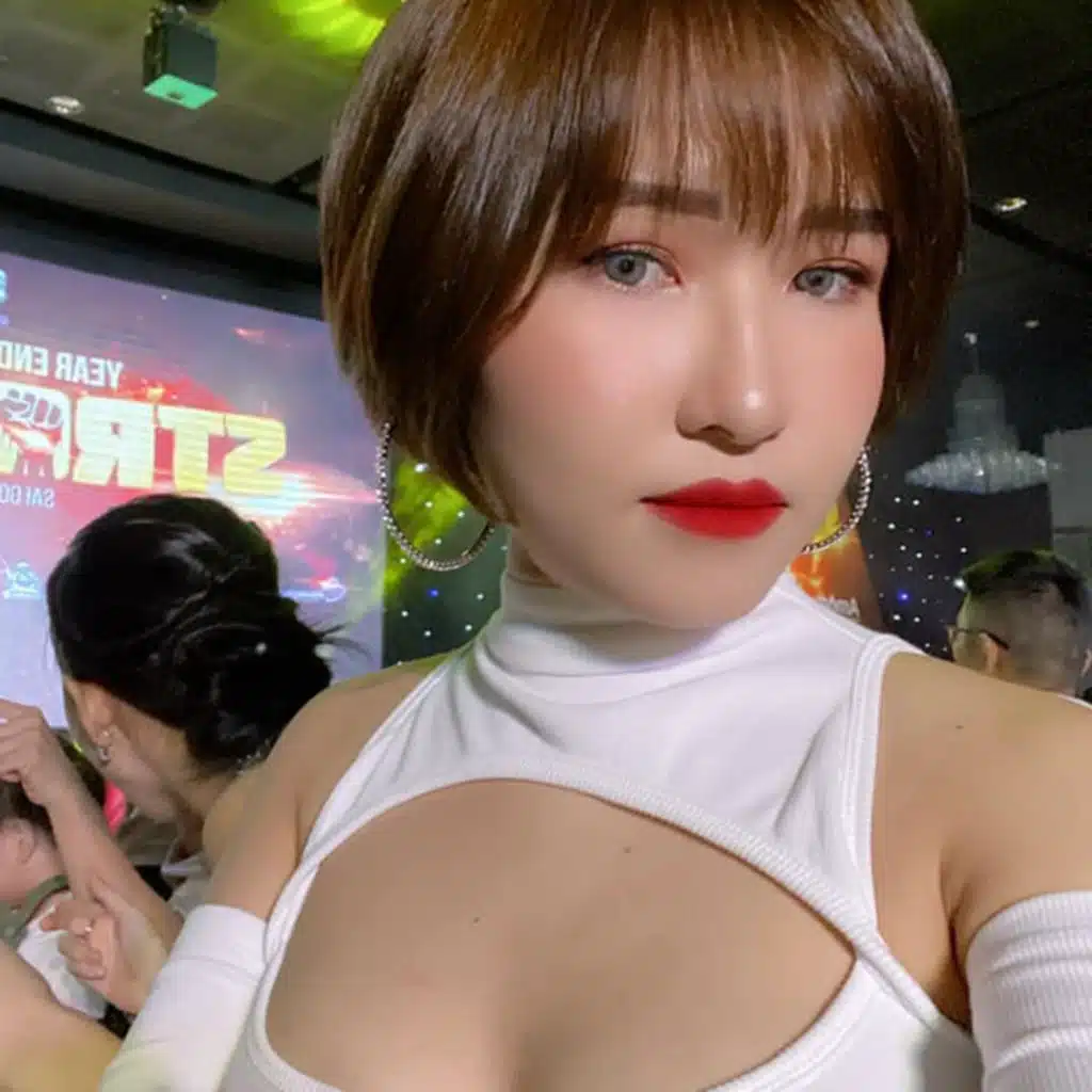 Uyên Pu thông báo bị mất kênh YouTube triệu sub, thái độ ra sao mà khiến ai cũng bất ngờ?