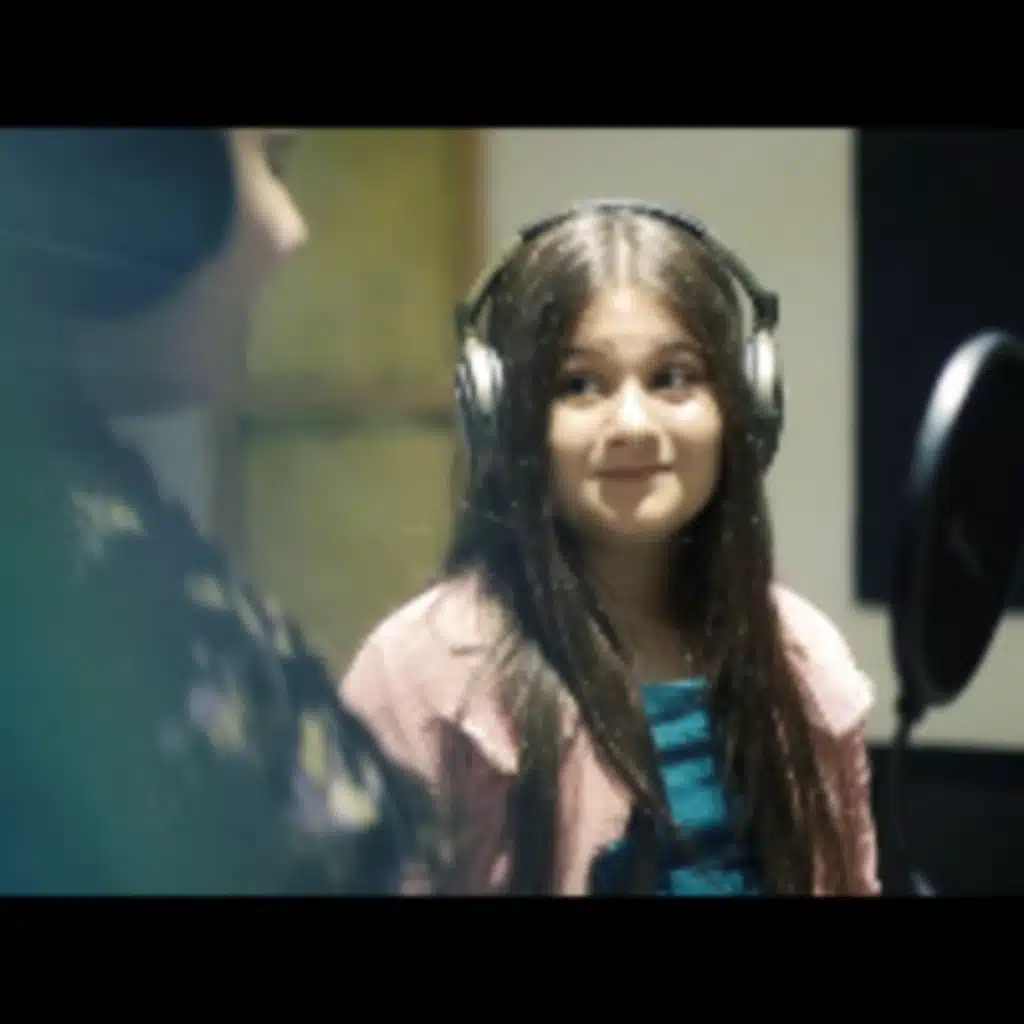 شو صغير يا أمي الحكي