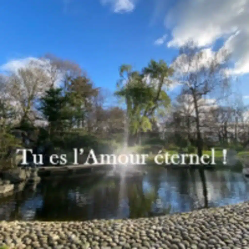 Hosanna Tu es Saint (Communauté de l'Emmanuel (S.-M. Drouineau))