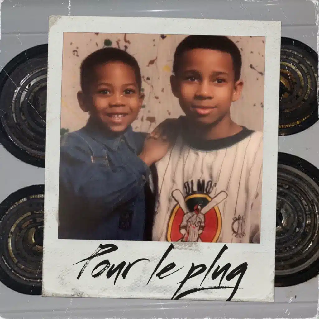 Intercom (feat. J.BO)