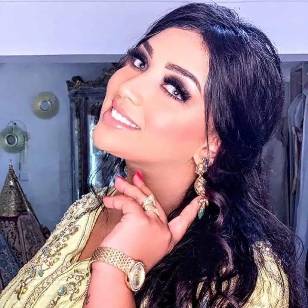 أميمة باعزية