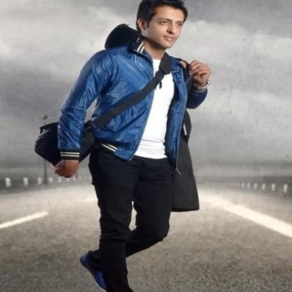 اللي يمشي ورا العيال