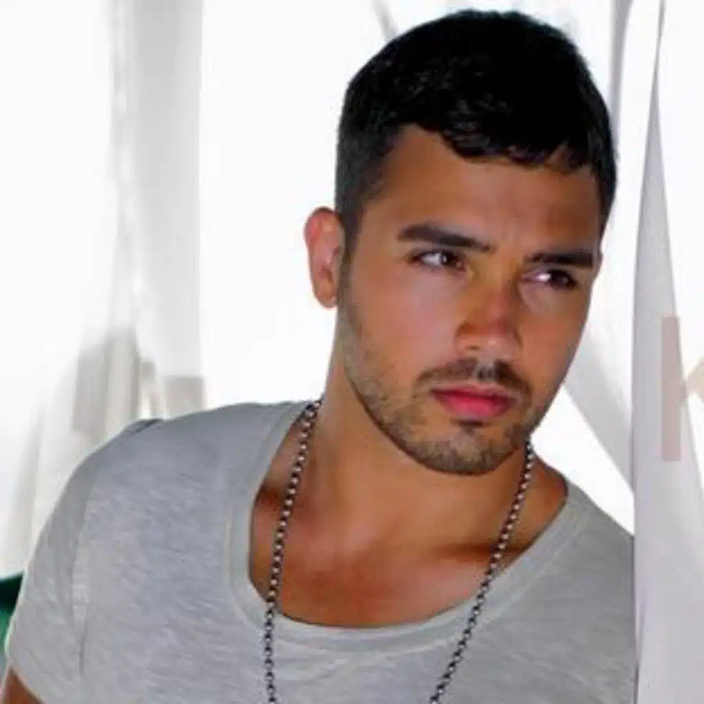 منوعات كميل شمعون