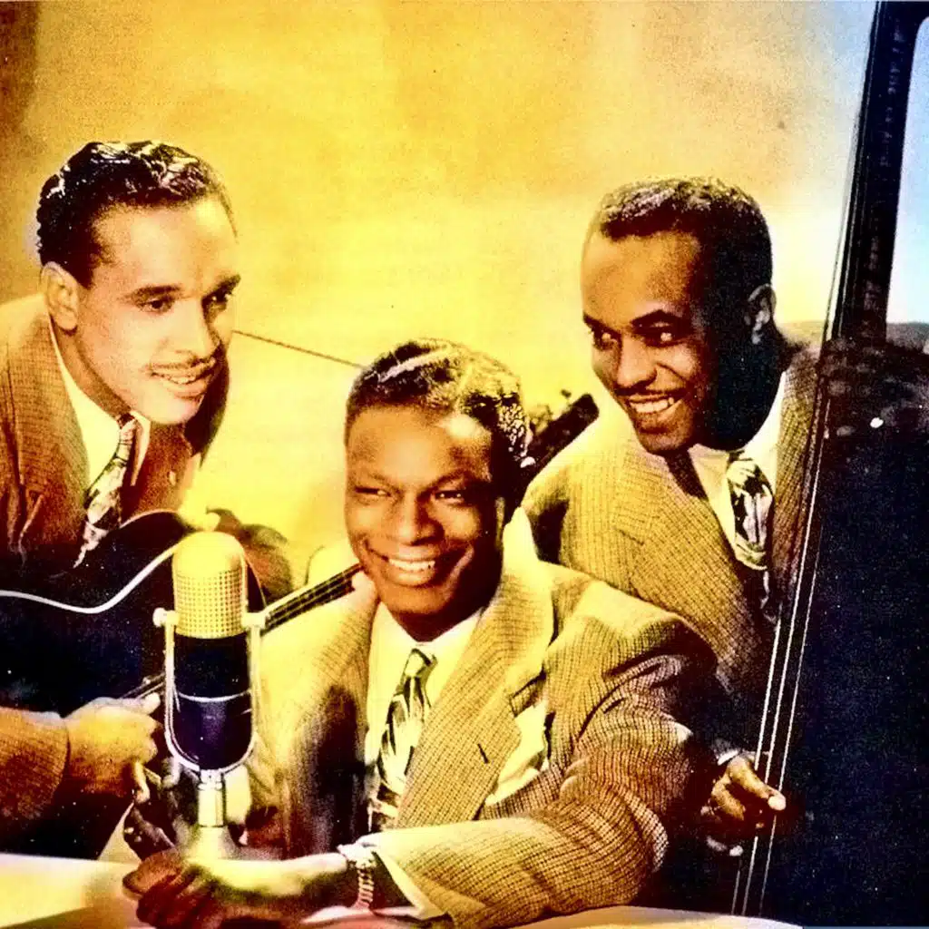 The Nat 'King' Cole Story: Vol 1 Straighten Up And Fly Right (Remastered)
