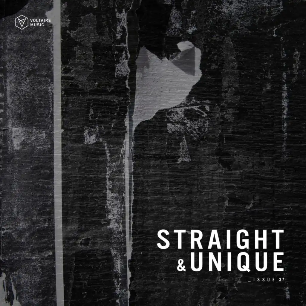 Straight & Unique Issue 37