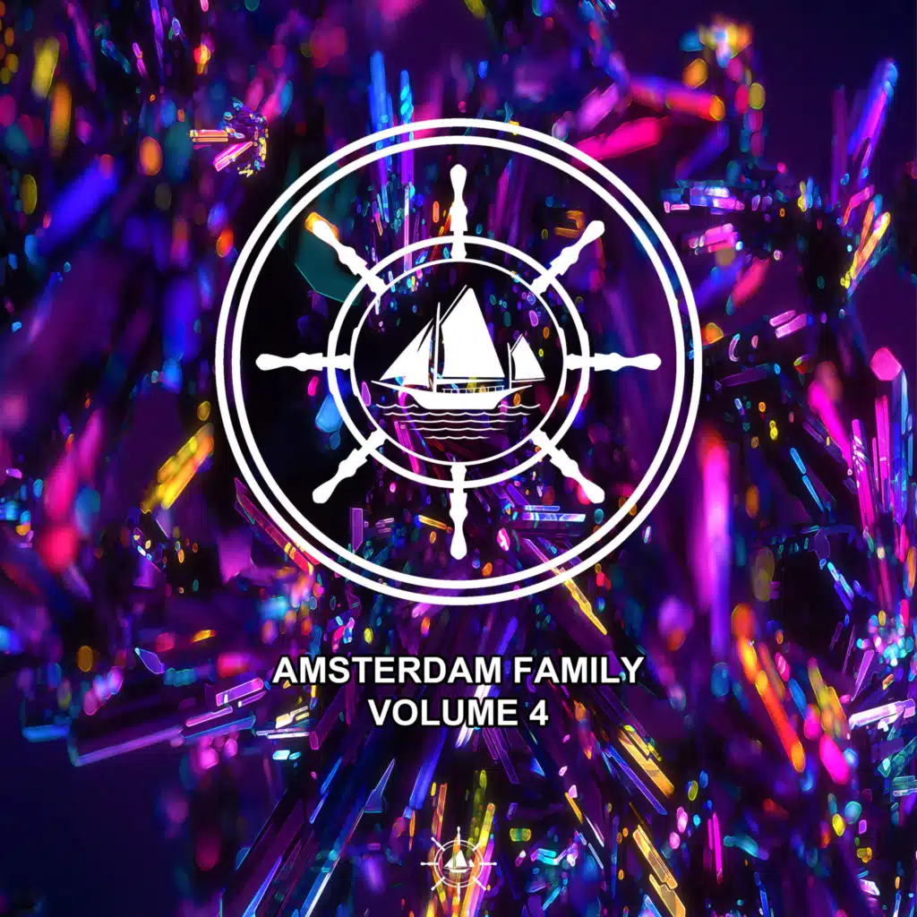 Amsterdam Family, Vol. 4