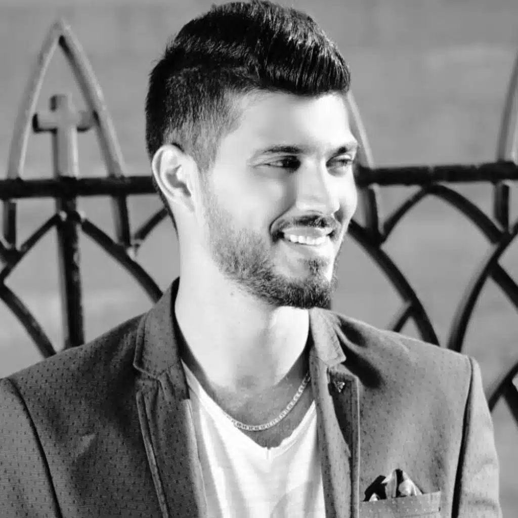 فيقي يا بيروت