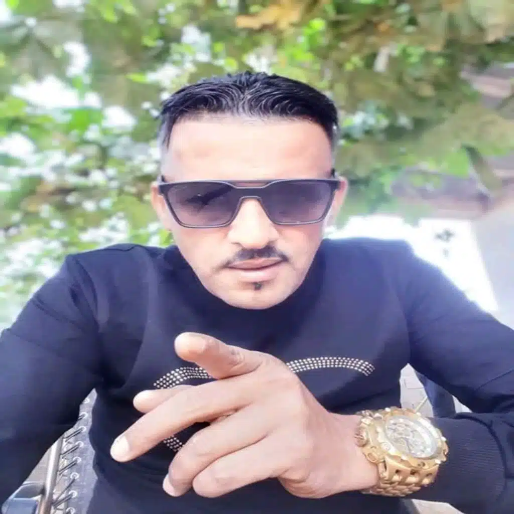 كنت حاسبك عشاقة (Live)