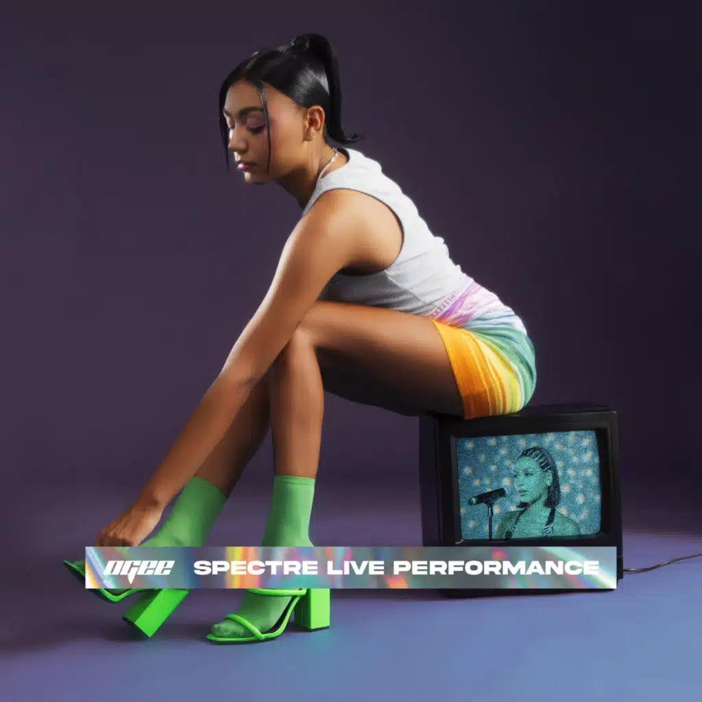 Sors de ma tête (Live Performance)