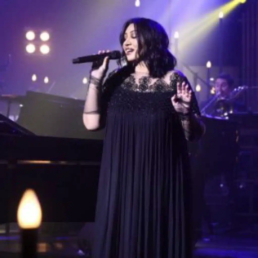 عندو الزين (أغاني من حياتي)