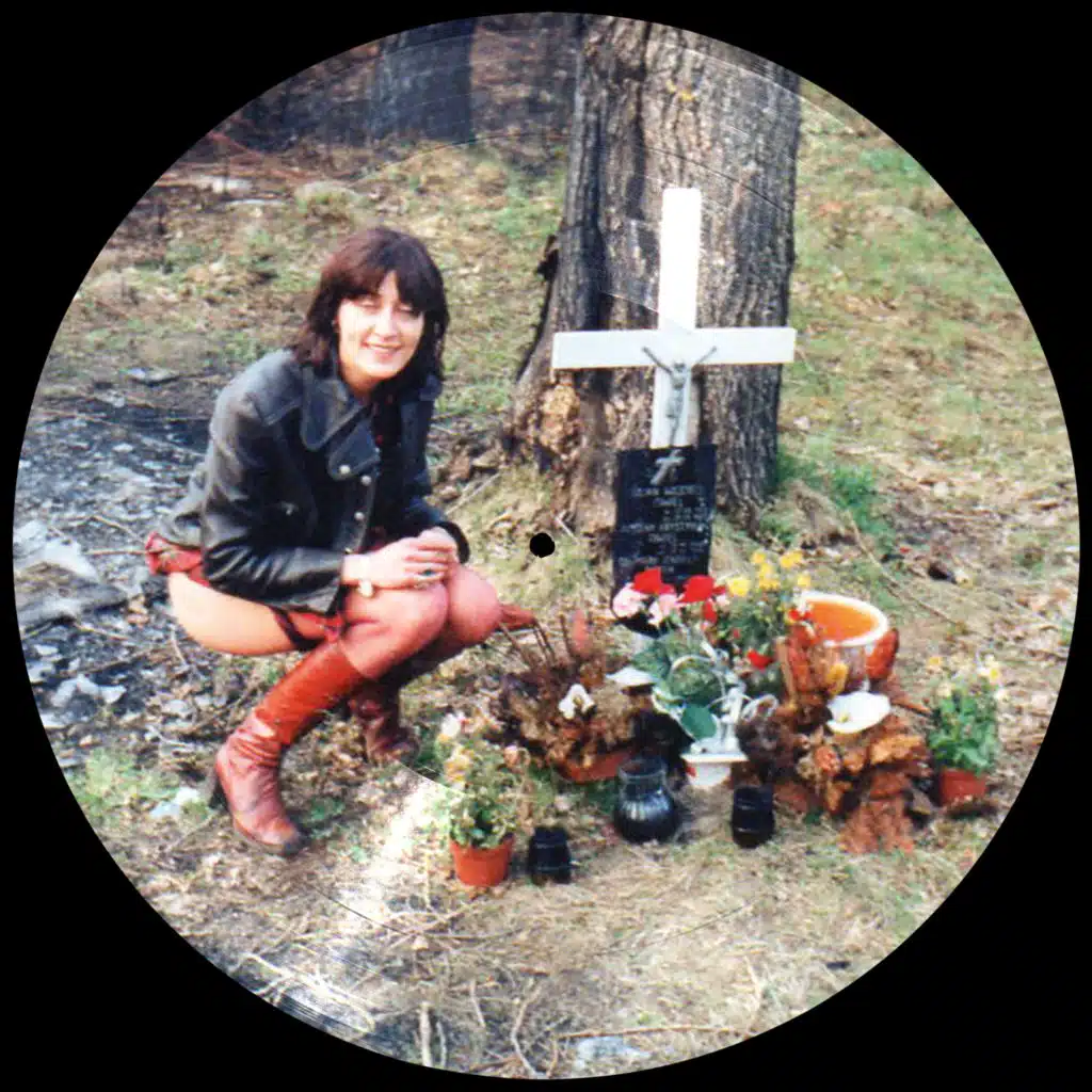 Carte Postale and Other Rarities