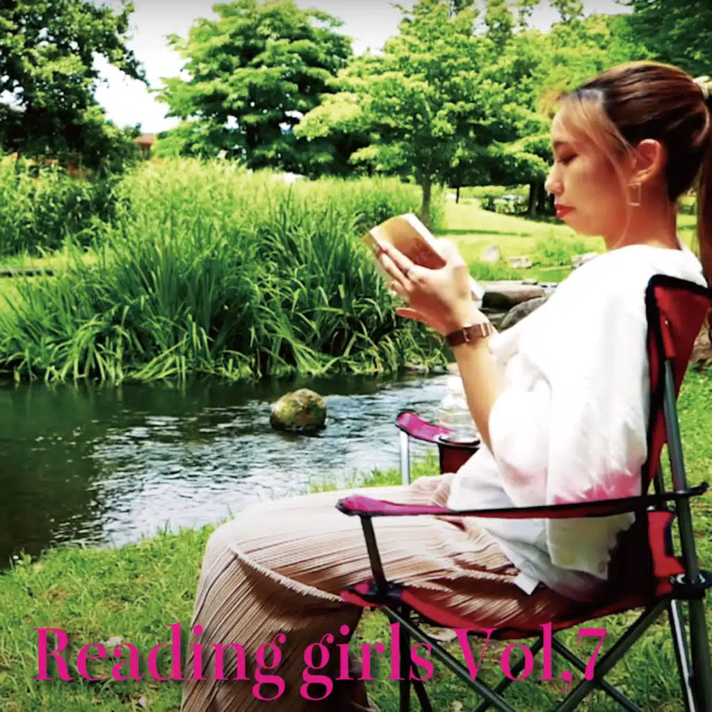 Reading Girls Vol. 7 (Reading Fanatic Ver.)