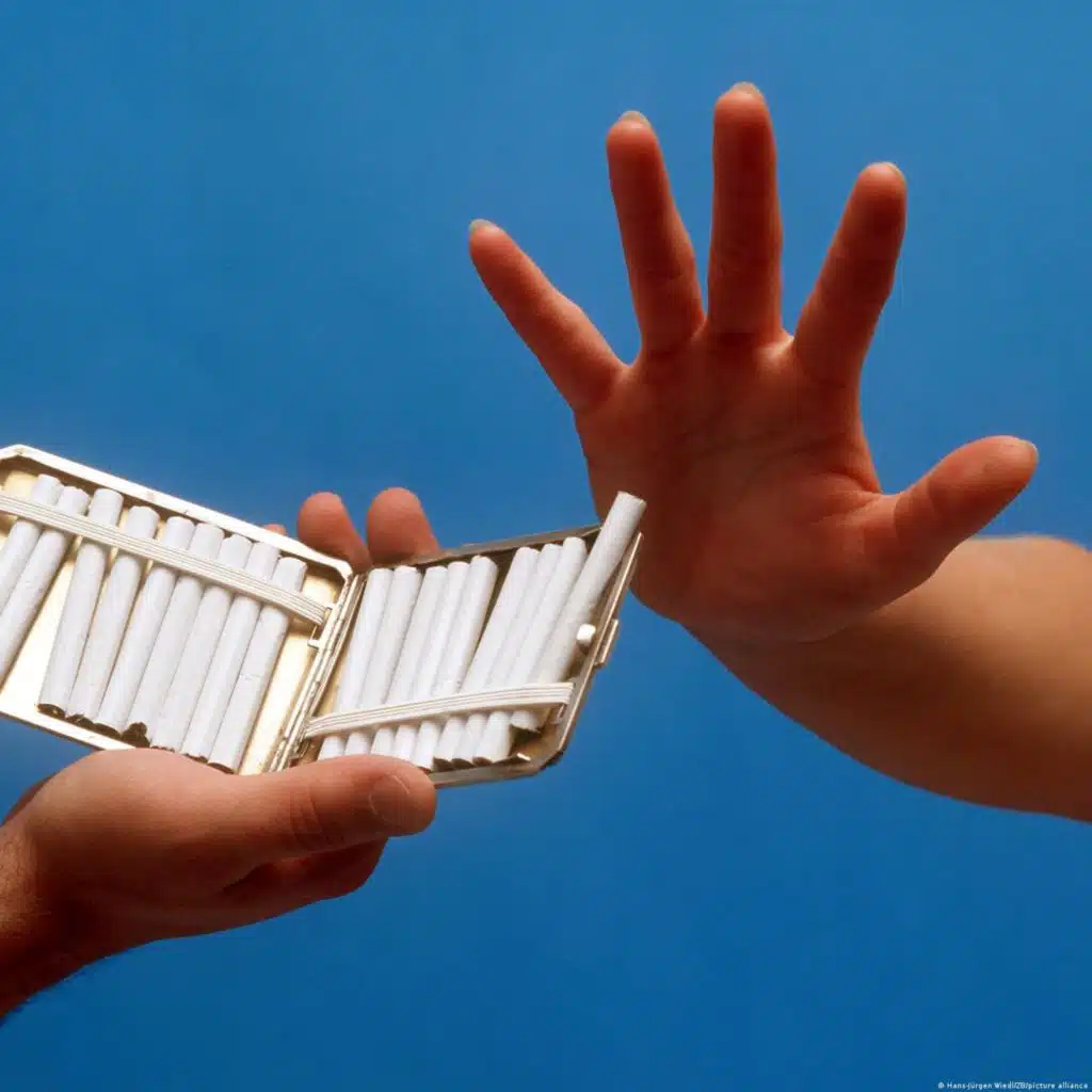 Wie das Rauchen mit uns Jo-Jo spielt