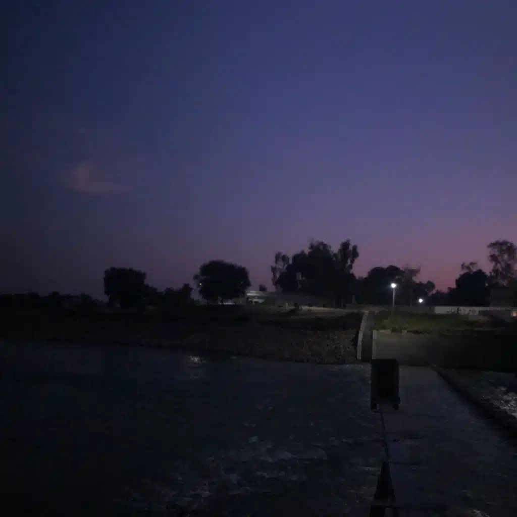 Purple zone (feat. Aizaz Laghari)