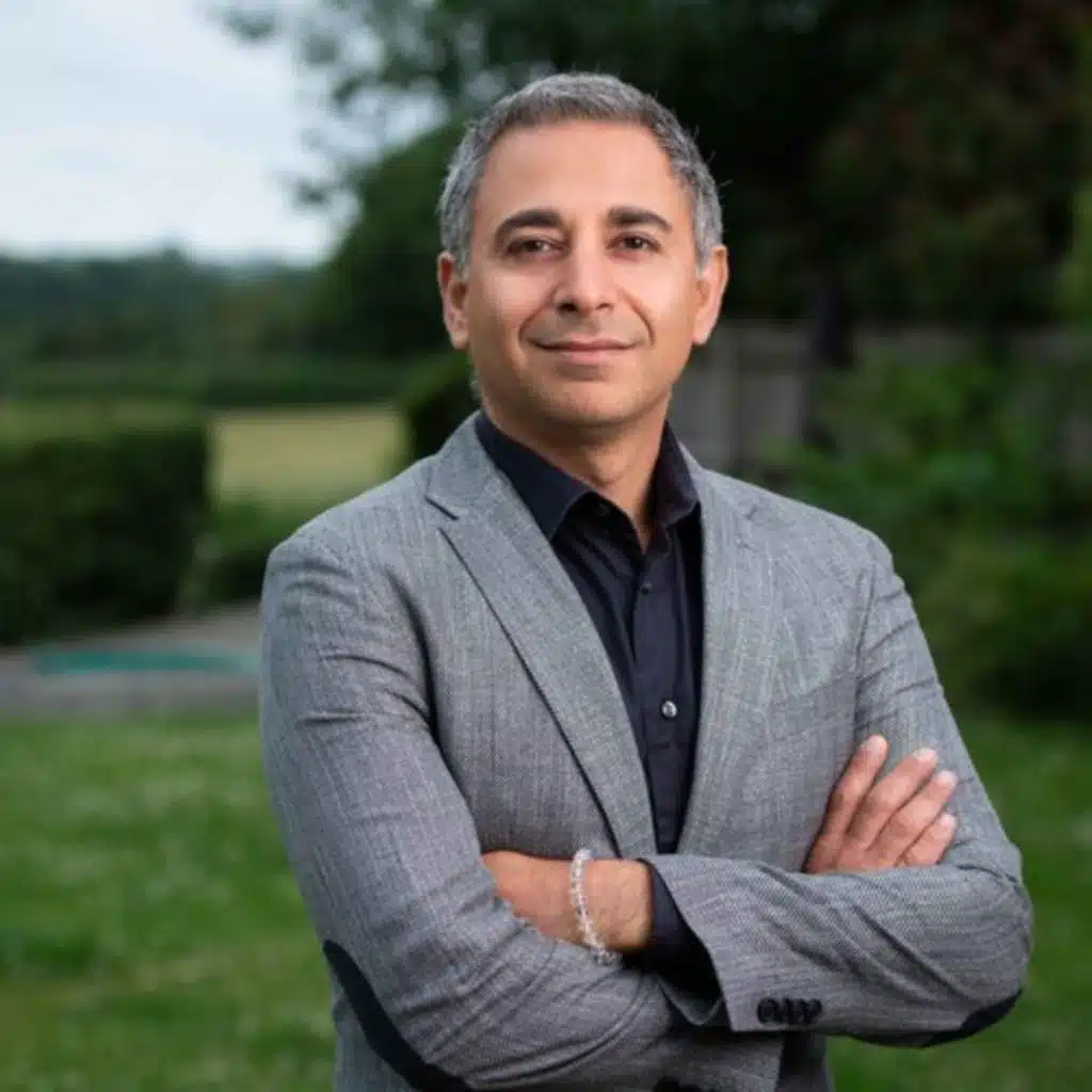 How to Perfect Distributed Work with Oyster CEO & Founder Tony Jamous