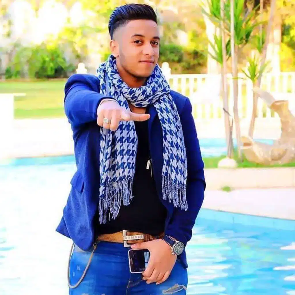 الدمعة صعبة