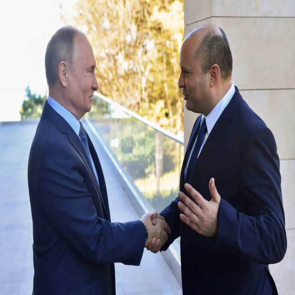 بوتن يعتذر لرئيس وزراء اسرائيل بسبب إساءه وزير خارجيته لليهود 