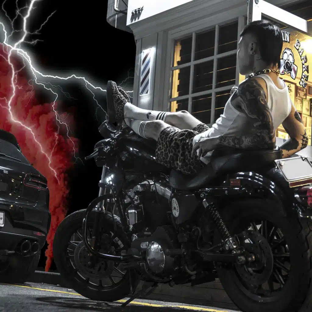 GROZA (feat. Bass Santana, Tymee & Sapo)