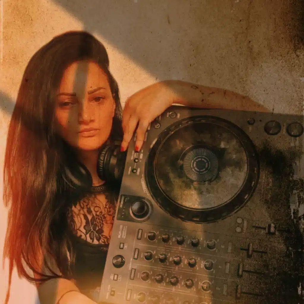 دلع وتدلع  ريمكس