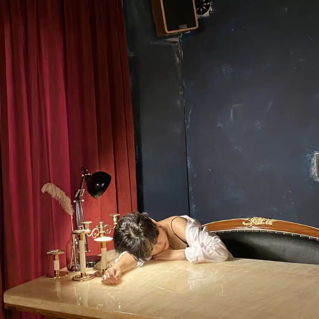 사랑 노래 다시는 쓰고 싶지 않았는데