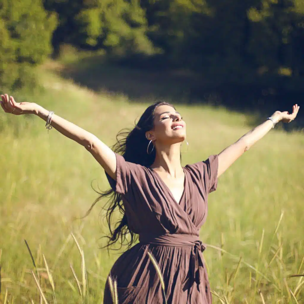 أعطيك عيوني