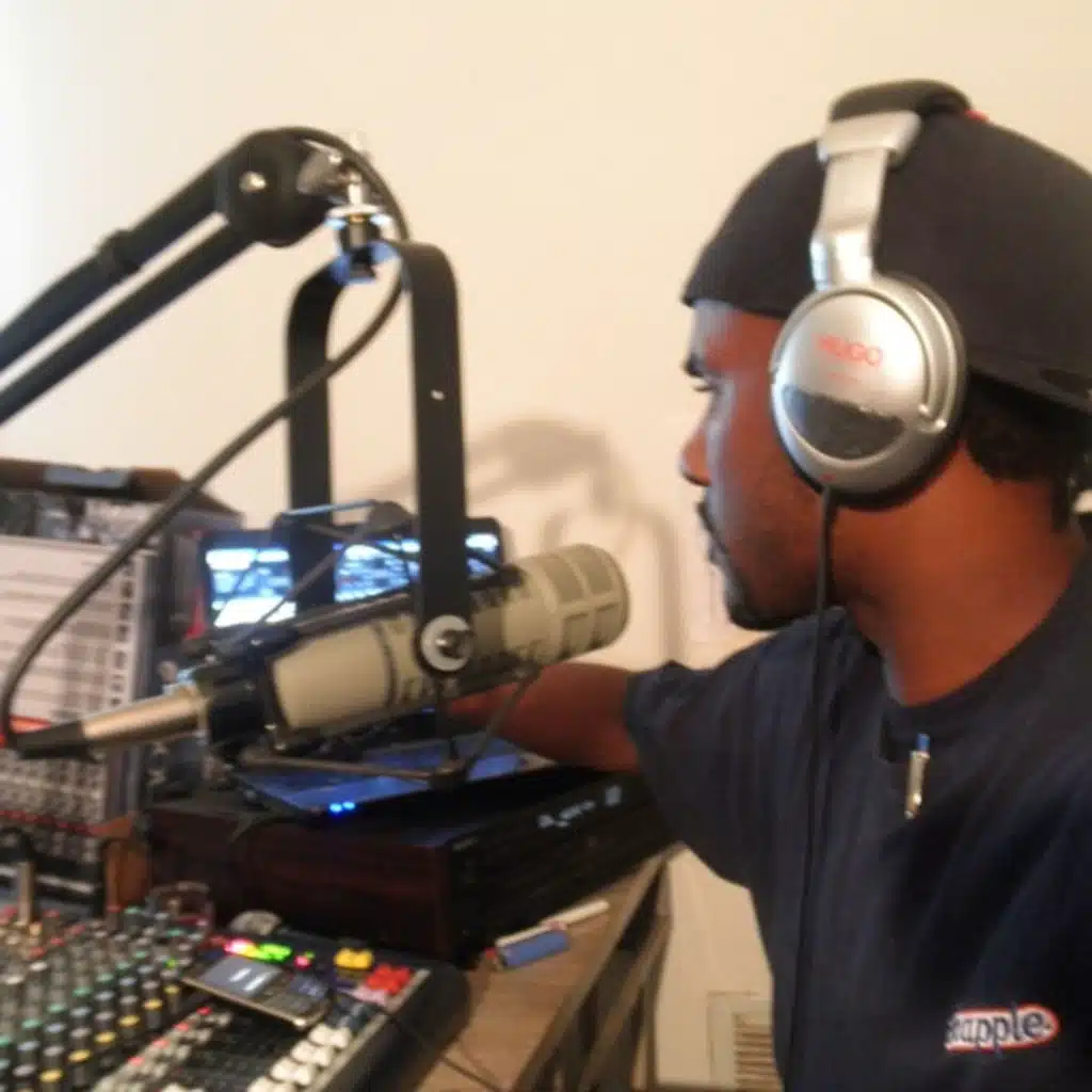 DIGGIN IN DA CRATES WITH DJ FRANCHISE