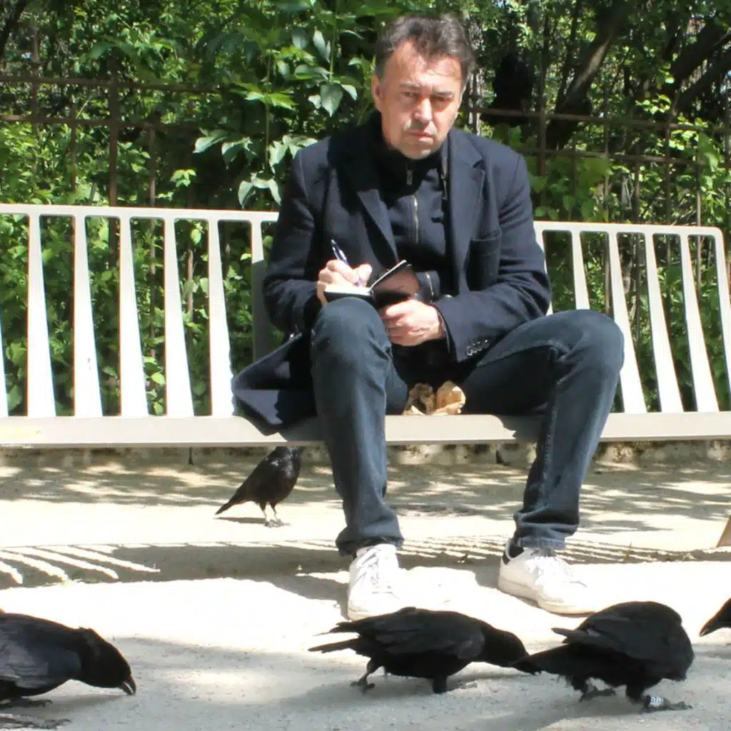 Hemlig polis. Uppdrag: bråkig kråka