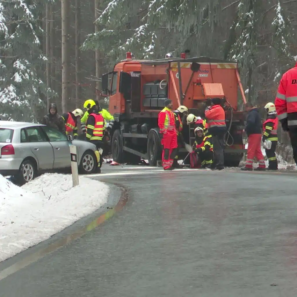 Krimi zprávy (1228)