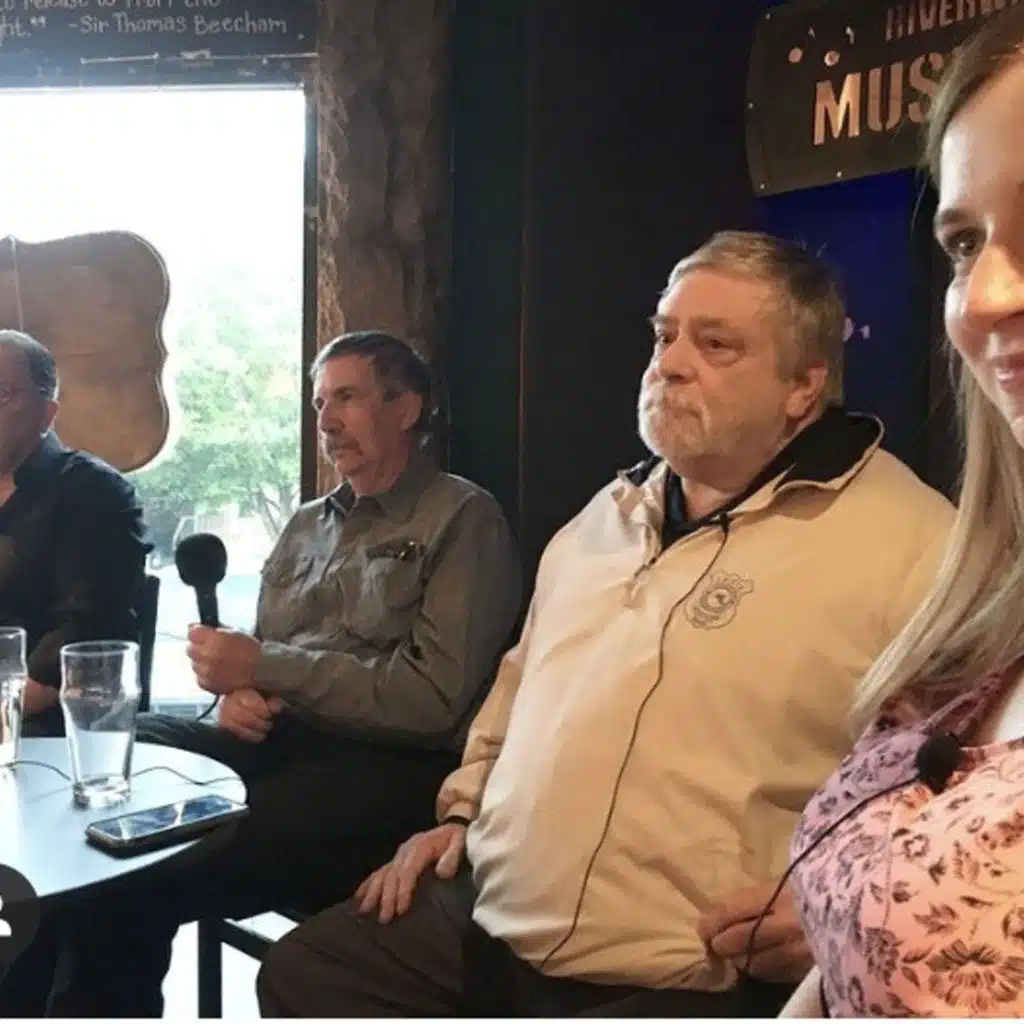 12 - Live in Nashua w/ Bruce Maitland, Greg Overacker, Lou Barry (1 of 2)