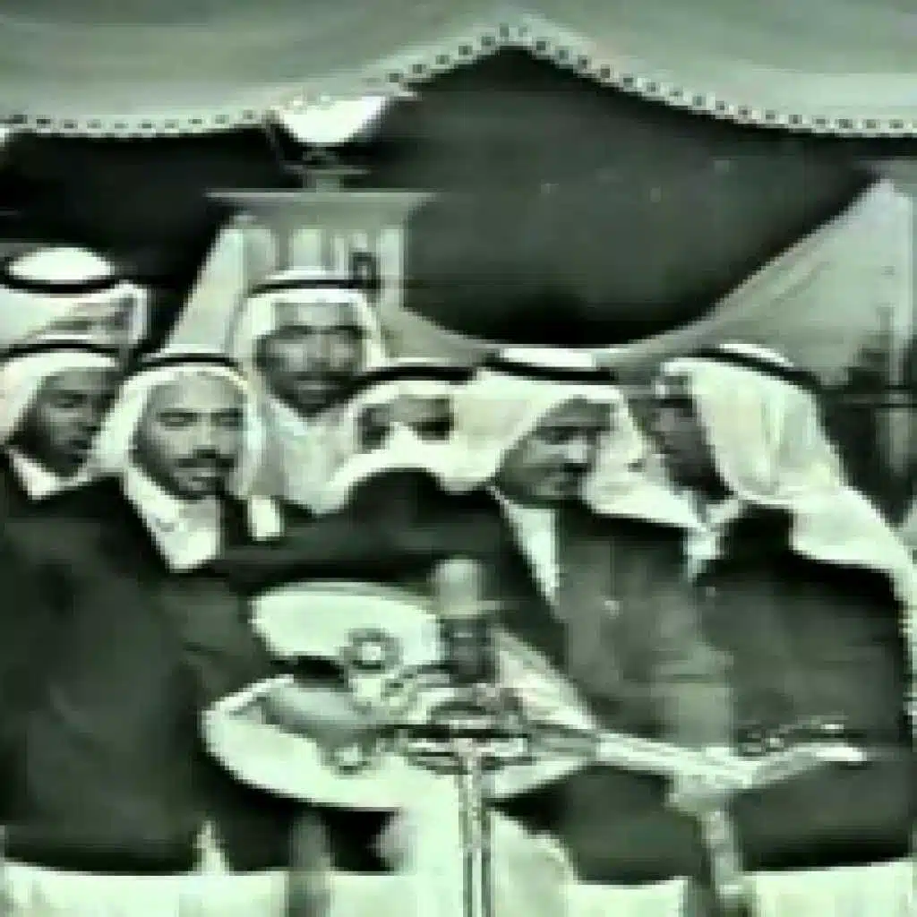 ابكي على ماجرى لي ياهلي