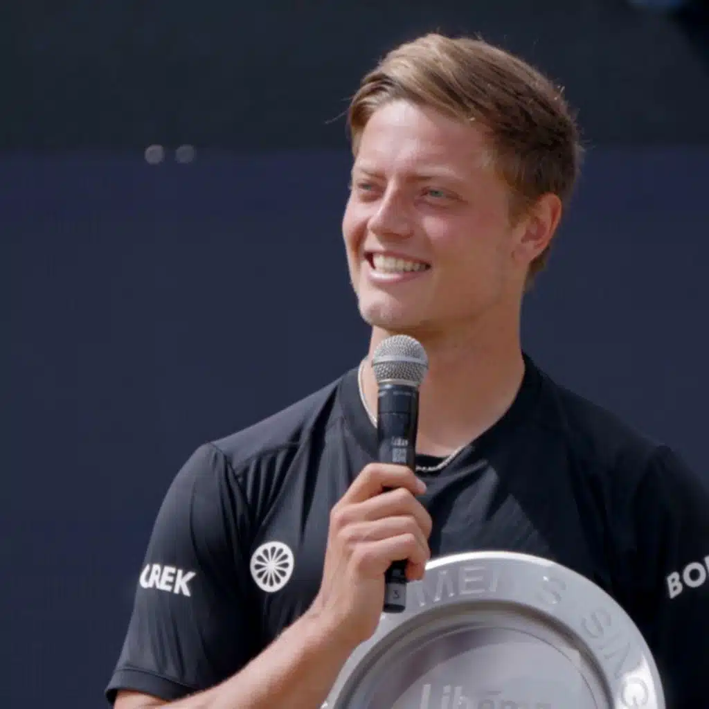 Proosten op Tim's tenniswonder