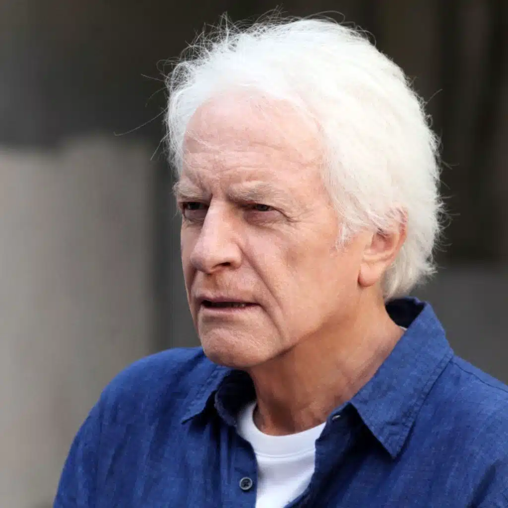 André Dussolier pour "Mauvaises Herbes" : Timidité, Réussite et Serge Reggiani