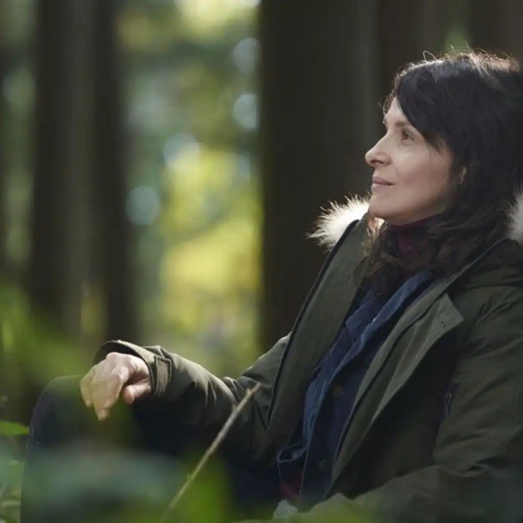 Juliette Binoche : Poésie, Mode et instant présent à Yoshino