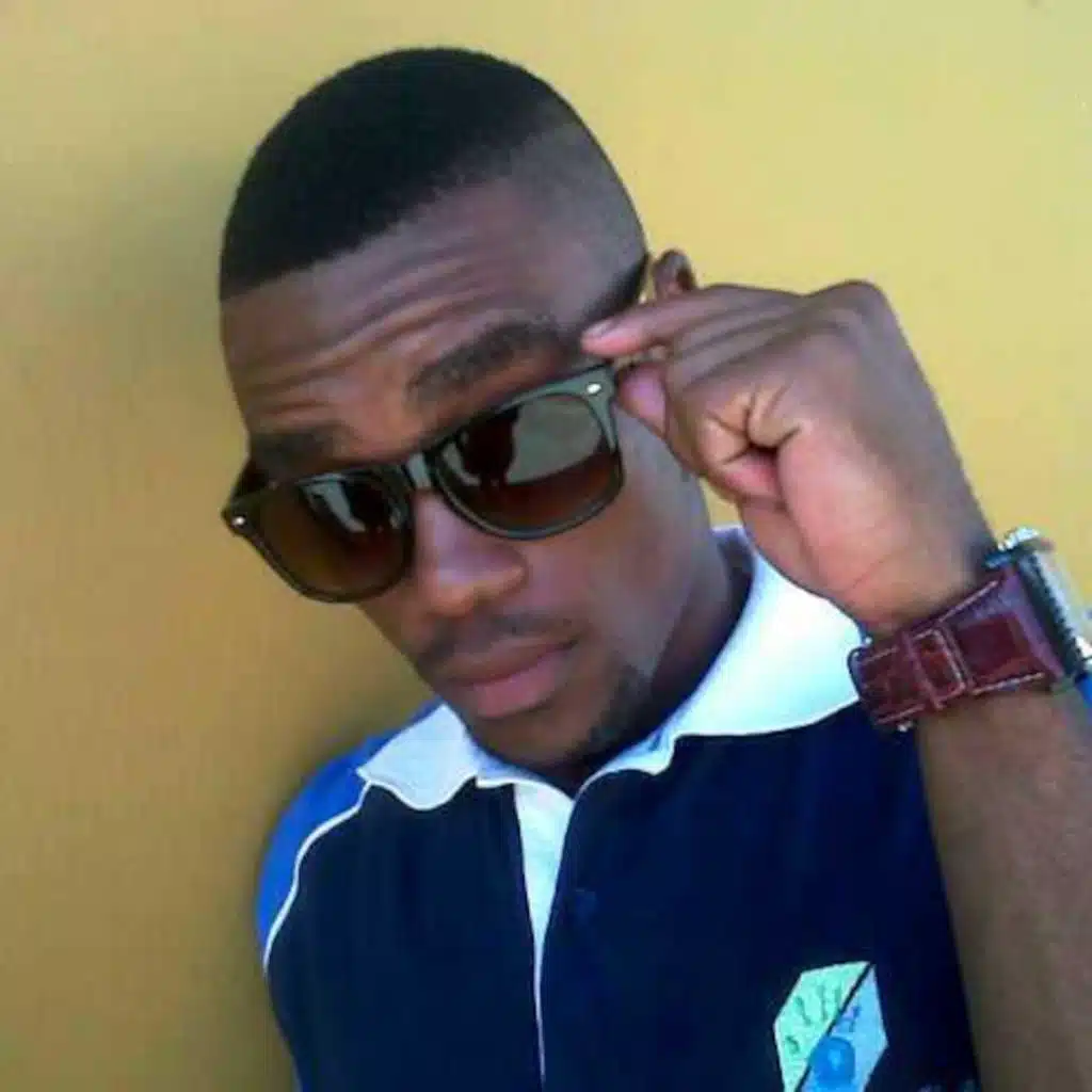 Cay B - Love Full Of Fears (Deeper Mix)