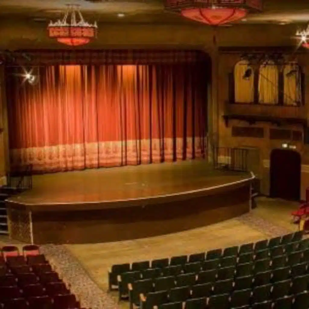 خاطرة الجمهور ... 